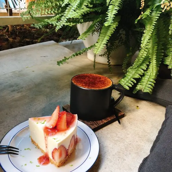 。新竹食記。一想一響ReEcho Coffee．幼兒園變身質感咖啡廳