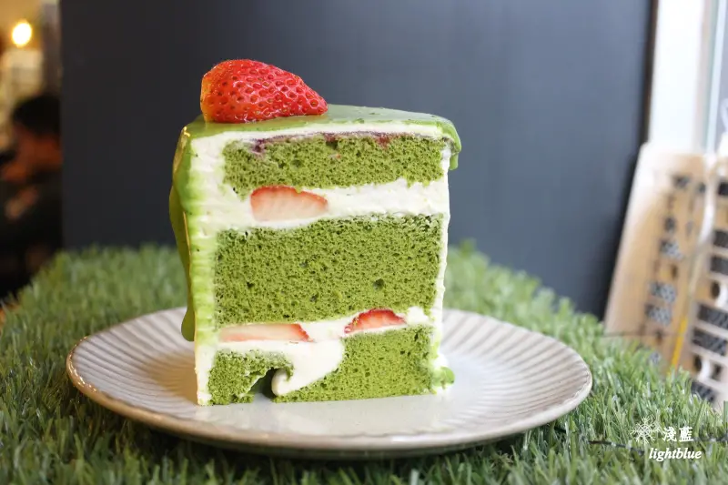 [ 公館美食 ] 淺藍 × 羊毛與花溫州店～免費wifi插座不限時，偶遇抹茶草莓戚風