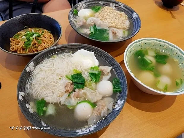【左營美食】菜市仔嬤汾陽餛飩，左營必吃餛飩推薦-古早味鹹湯圓.鮮肉餛飩/臨近蓮池潭風景區(元帝廟，龍虎塔，洲仔濕地公園，高雄物產館)　　