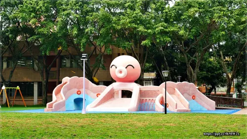 【新北景點】溪北生態休息公園／親子同遊好去處～首座大型章魚溜滑梯，大型沙坑，攀爬設施，海洋造型洗手池，鳥巢式鞦韆
