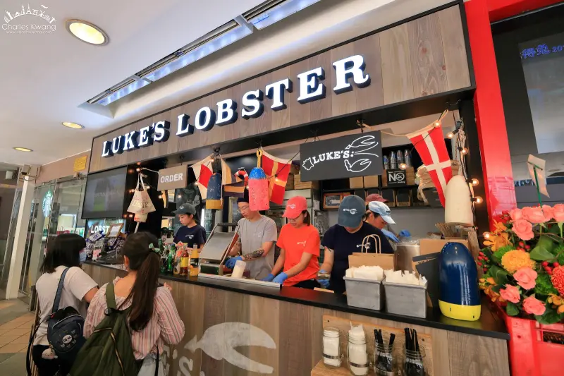 「LUKES LOBSTER 台灣一號店」開幕搶鮮吃！風靡美國、日本的超人氣龍蝦堡，值不值得花時間排隊吃呢？@台北東區微風廣場本館