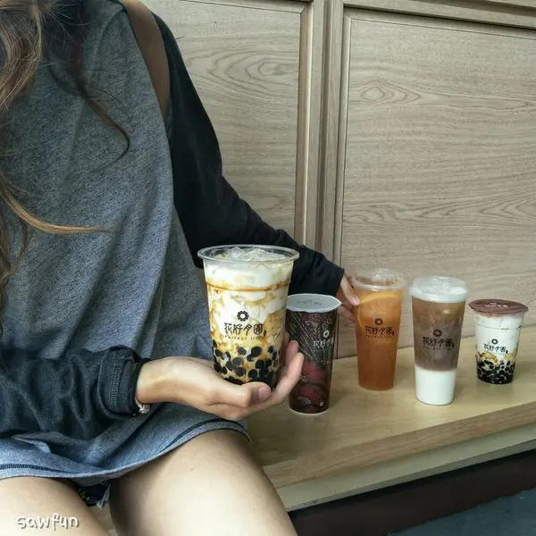 遇fun胃_花好月圓||台中美食||西區文青飲料||新店出爐 廣三sogo飲料街戰力軍 