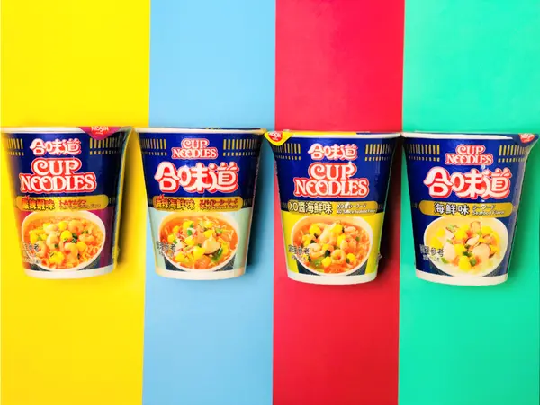 【杯麵】日清合味道杯麵(海鮮、香辣海鮮、XO醬海鮮、酸辣蝦) x 海味巡禮，日清這裡!!!即沖杯麵，方便即食。杯麵選日清，美味你我心。║ 杯麵推薦、海鮮泡麵推薦