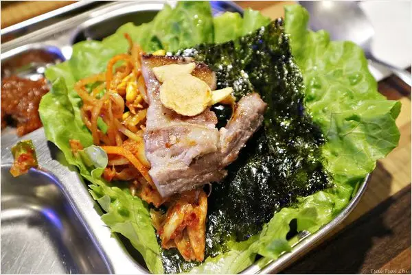 [台北中山]美豚生菜包肉 林森本店|超創新異國吃法之8色燒肉雙人套餐($1,399+10%)|五種野菜和三十種配料無限放題！(愛評體驗券)