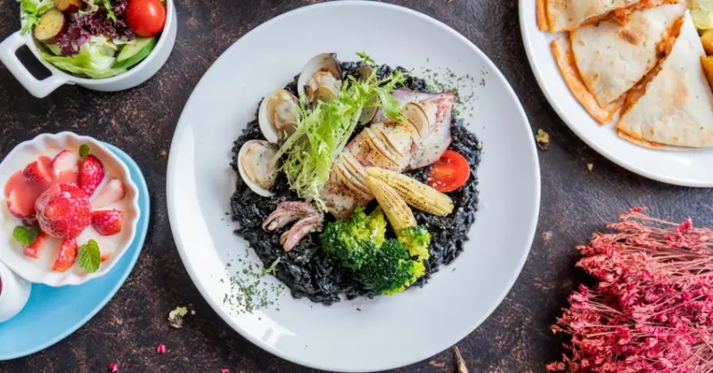 午街貳拾 Café Bistro，隱身精誠商圈的美味早午餐，平日限定新品、午餐、晚餐通通有