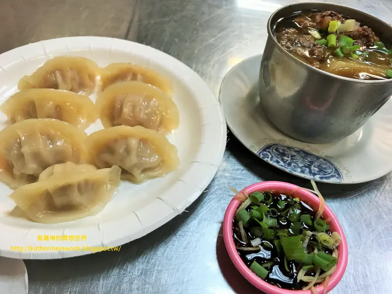 【美食 x 新竹東區 x 光復路】不貽樣湯包排骨酥