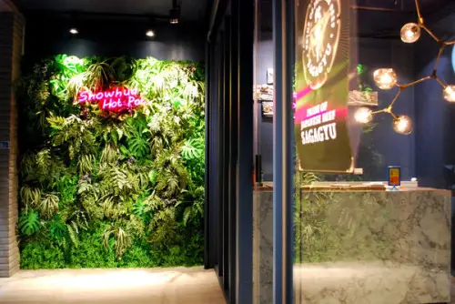 【中壢美食】 《秀花·鍋》現剝鮮蚵新鮮直送 極品純盤克夏黑豬 米其林餐廳指定冰品 桃園火鍋推薦