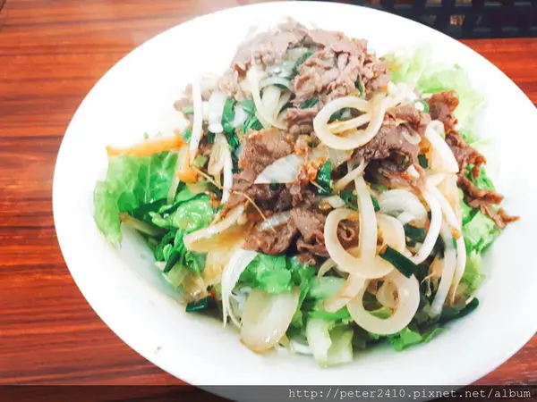 【台北】景美夜市越式好料雙霸│芷英越南小吃 VS Friends 河粉米粉烤肉