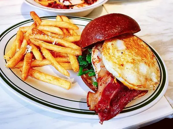 ||吃。台北|| 光一肆號 早午餐義大利麵好吃的漂亮餐廳