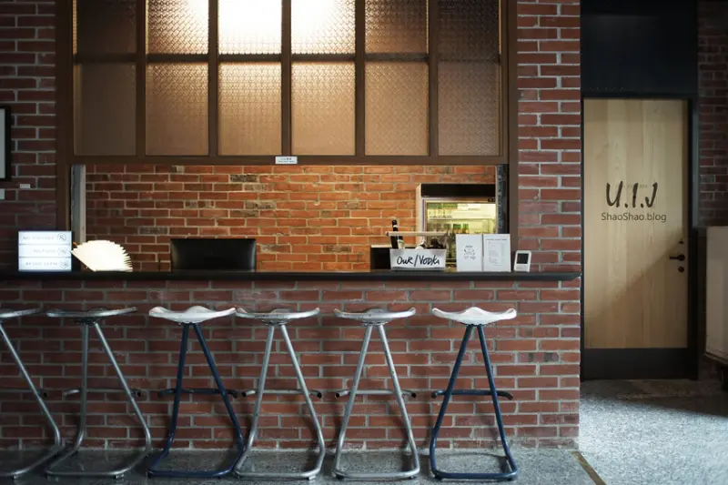 台南．友愛街旅館U.I.J Hotel & Hostel｜旅店與青年旅舍的跨界混合｜結合台南在地特色的設計旅館【公共空間介紹】