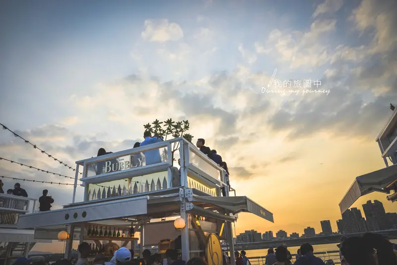 《台北大同》PIER5大稻埕碼頭河岸特區 與唯美夕陽河岸相伴的貨櫃市集