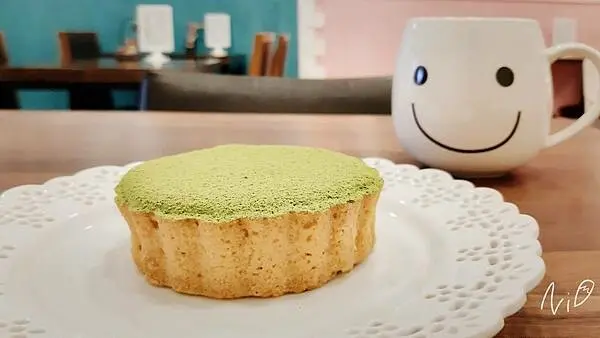 [食記。新北]甜點櫃子甜點專賣店。小山園抹茶生巧塔。