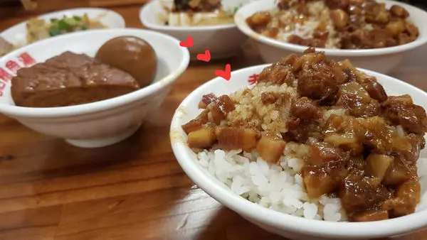 苓雅 | 在地50年經典美味 老店柏弘肉燥飯