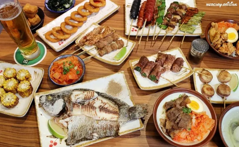 台中平價串燒居酒屋，炭火直烤串燒15元起，寵物友善還有飛鏢機