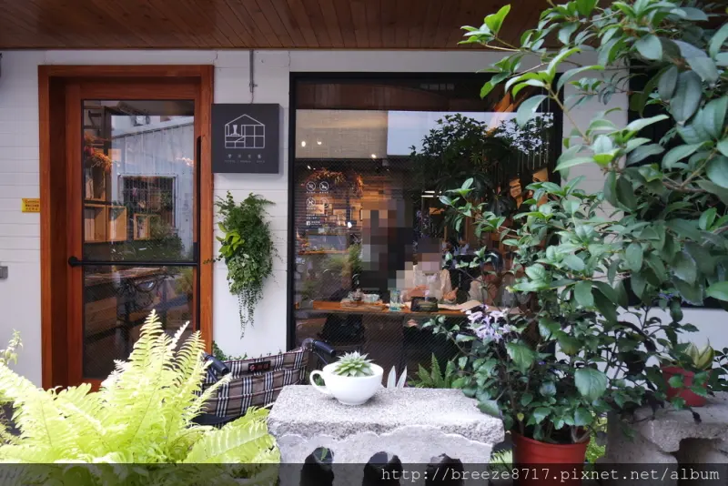 學田有藝XueTian Café｜興大巷弄舒心空間【台中市】