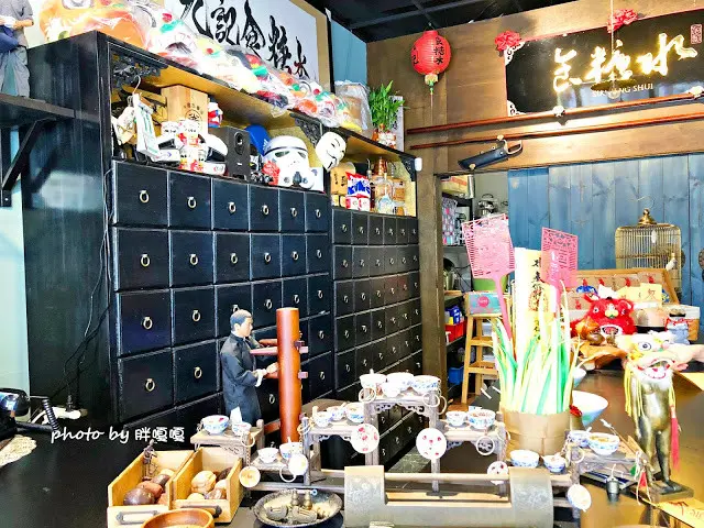 【高雄 苓雅】九記食糖水❤符咒菜單、太極糖水、打拳木樁，來到這感受滿滿傳統文化氣息，喝入口中的不只是糖水，更是一種精神💪💪💪

