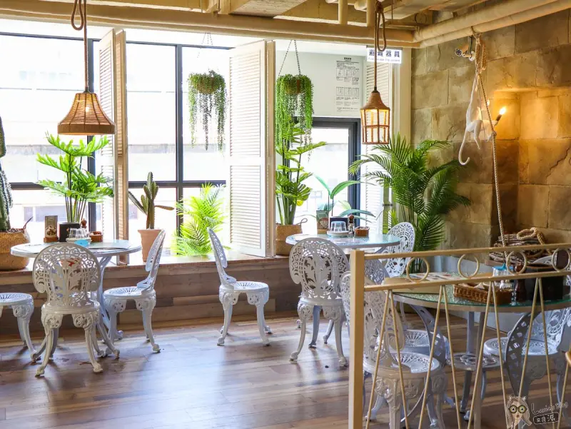 薄多義復南店》超美的室內野餐風！義大利麵Pizza推薦/南京復興/微風美食 - Lexies Blog，寫食派