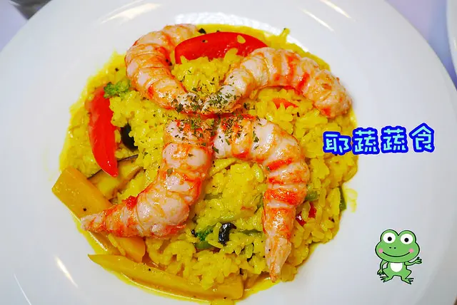 ☞【高雄 鼓山】耶蔬蔬食餐廳-華夏店～高雄素食餐廳，完全感覺不出來是素食ＸＤＤ