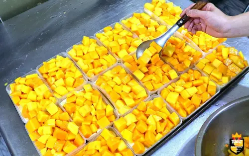 台南甜點店／宅配滿千免運費／芒果季限定商品限量供應／用料實在裝好裝滿不手軟／五星級飯店主廚創業／嚴選頂級原物料無化學添加／無招牌一週只開3天