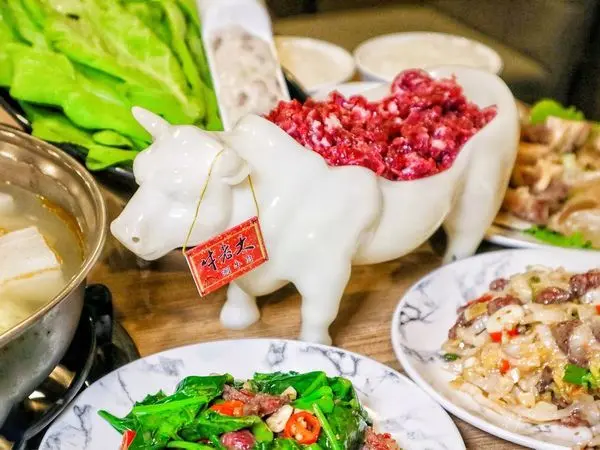 【台中】牛老大涮牛肉-台中永春店。台南當天新鮮直送溫體牛，肉質鮮嫩美味
