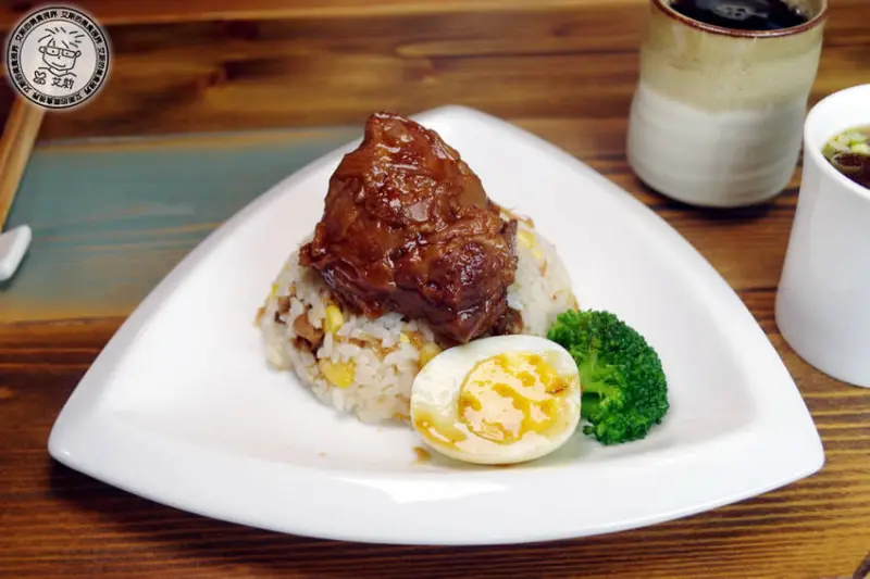 週末才開的祕密廚房．CP值超高的私廚料理．記得要預約．擺擺桌-關西私廚料理餐廳、高級手工家常菜料理包