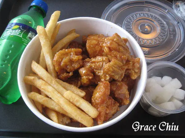 全家韓式炸雞店中店：韓國炸雞品牌bb.q CHICKEN(板橋板農店)