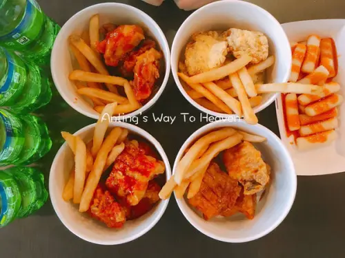 鬼怪炸雞店！從白天排到黑夜終於吃到啦(哭)