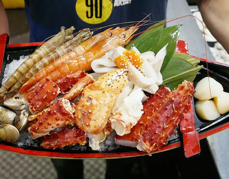 好客燒烤(嘉義門市)-嘉義西區吃到飽燒烤  肉品選擇多  吃好吃巧一次擁有  是約會聚餐的好選擇              