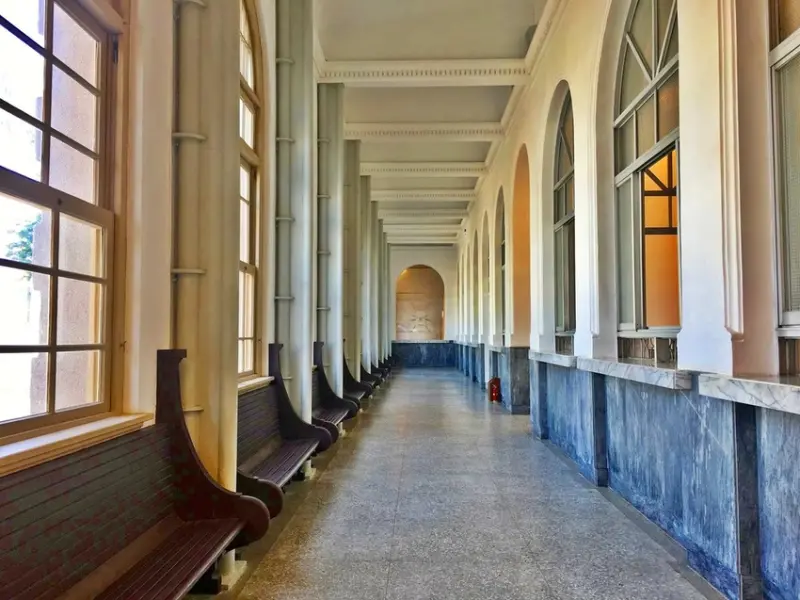 【旅遊】司法博物館|當犯人VS法官角色扮演趣味多，免費寓教於樂好去處~奇幻倒掛天塔必看