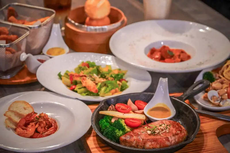 Ulove羽樂歐陸創意料理 Ｘ魔王 台北松山區 以愛為名歐陸料理 義大利麵 排餐 商業午餐 捷運小巨蛋站 台北美食推薦 松山區美食 小巨蛋站美食 內問有店家資訊菜單