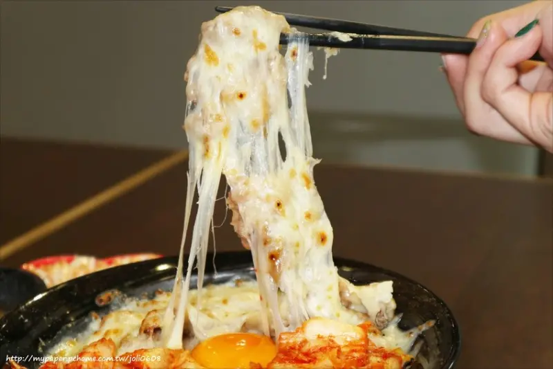 【新丼Newdonburi】板橋小遠百店~板橋美食推薦 丼飯推薦 韓式新丼&無敵炸豬排丼 21種創意丼飯 多樣化平價美食