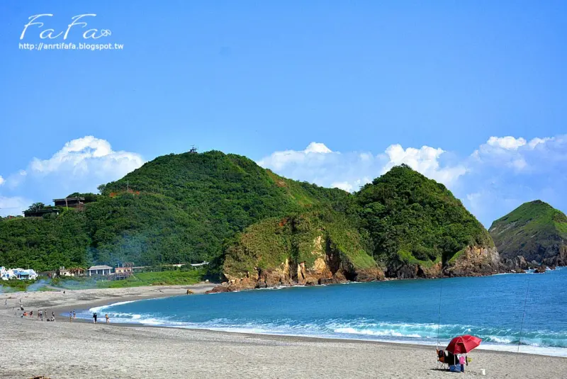 
[宜蘭-景點] 南方澳北濱公園。湛藍內埤海灣
