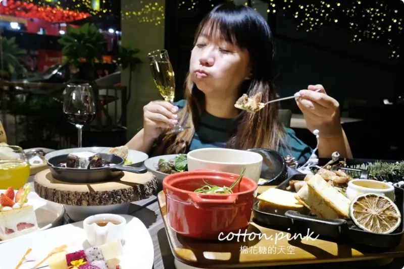 台中大里人氣早午餐晚餐時段開賣！WPAPA Teppanyaki超美星星餐廳夜間限定～大推手工麵 - 棉花糖的天空