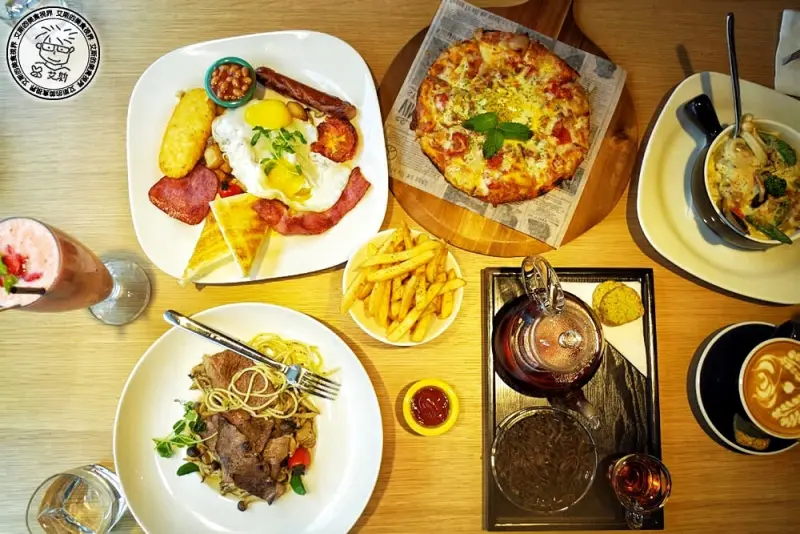 板橋府中捷運站附近一個可以喝下午茶、聚餐、辦活動、學習，Ｋ書又有美食可以吃的咖啡廳．良師塾人文食飲 Literati cafe