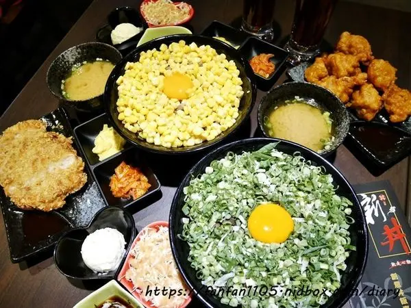 【南港美食】新丼-南港店 21種創意丼飯 #高CP值 白飯、湯品、小菜無限量供應 #捷運美食 #平價美食