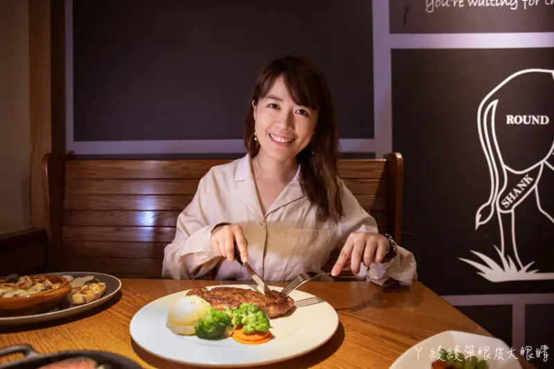 新竹竹北傑克兄弟牛排館竹北店，最便宜390元起！新鮮冷藏手切美國牛排千元有找 - ㄚ綾綾單眼皮大眼睛