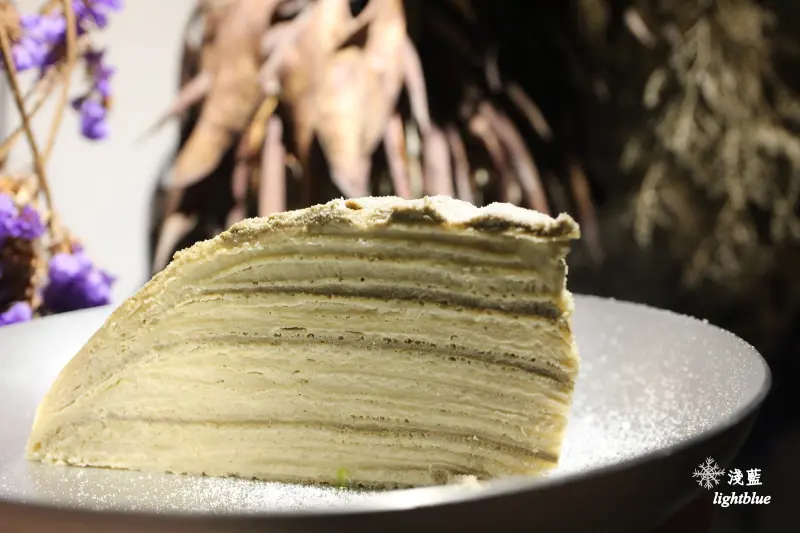[ 古亭站美食 ] 淺藍 × 艸蘊～有好吃抹茶千層蛋糕與滿滿好拍乾燥花的不限時甜點店