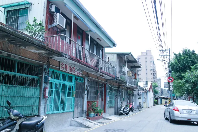 新北／樹林 來發咖啡所 原來是故鄉的象徵啊！隨風飄著飄不走 - 開朗少女的吃喝跑跳蹦