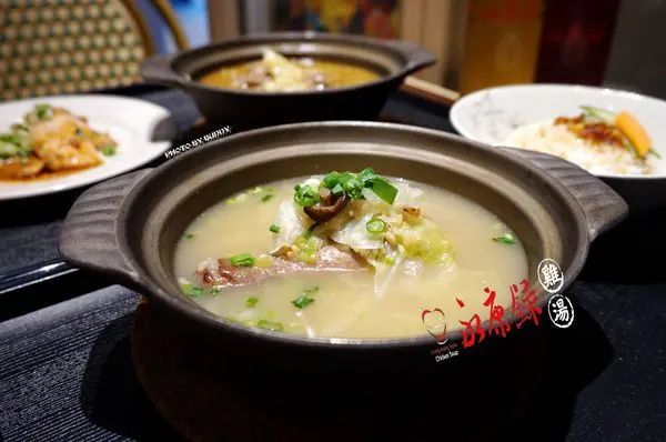 【台北美食】永康錄雞湯 均一價平價雞湯料理 / 永康商圈養生美食 一個人也能獨享