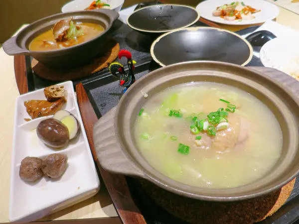 【永康商圈養生美食】永康錄，香菇糙米雞湯～湯頭清爽不油膩，滴雞精紅蔥雞油拌麵～麵條滑順一口接一口！