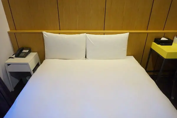 [台中住宿] 逢甲25行館-青年旅館價秋紅谷逢甲夜市獨棟商旅/ 台中住宿推薦/ 台中便宜住宿/ 逢甲推薦住宿/ 逢甲便宜旅館