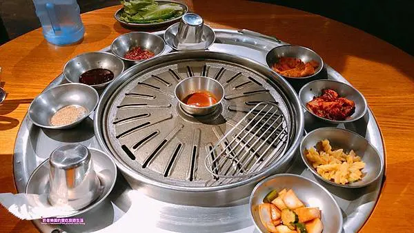 [台北大安區]8292팔이구이快來烤肉！一起走進韓劇裡烤肉吧！肉品品質佳DIY烤肉樂趣無窮/東區韓式烤肉