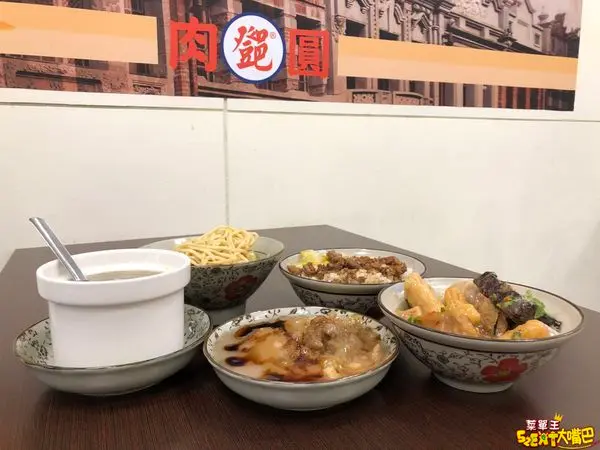 台中北區美食肉圓甜不辣》斗六鄧肉圓甜不辣(台中店)菜單價位大公開！老牌肉圓甜不辣好吃到魂都飛了～台中三民路必吃美食小吃餐廳推薦。