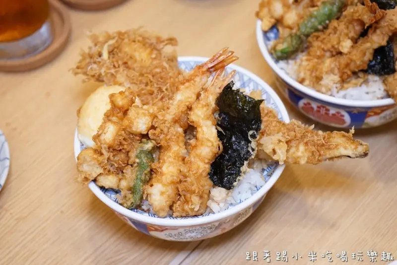 天丼專門店金子半之助(巨城店)。來自日本嚴選精神海鮮炸物丼飯。5.26~28天丼每天限量前200名半價--踢小米食記