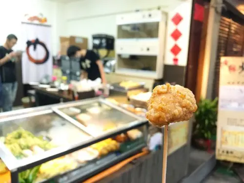 少林雞排永春總店 - 吃鹽酥雞講求的就是一份爽感! 乾淨衛生更是大加分
