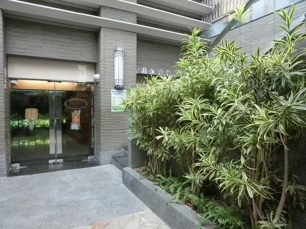 春天素食餐廳(板橋店)        
      