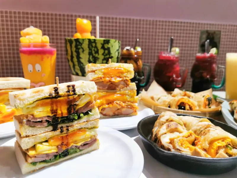 (台北橋站)三重早午餐-餓店（吐司、果汁、咖啡）邪惡三倍起司蛋,用心使用好食材,IG打卡美食