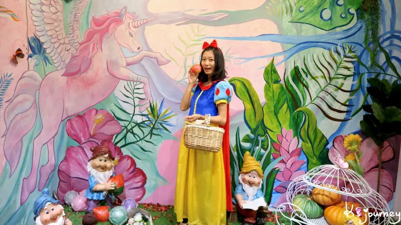 圖角獸咖啡｜東區夢幻系咖啡廳！一秒變白雪公主！