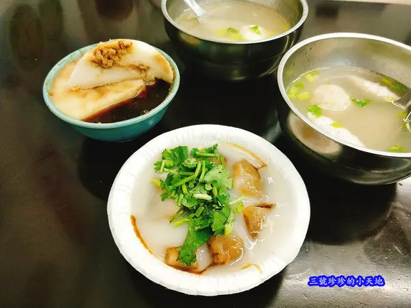 中永和美食．碗粿之家24小時營業．中和宜安路晚上宵夜的好去處．吃肉圓碗粿配伯爵奶茶超新奇．