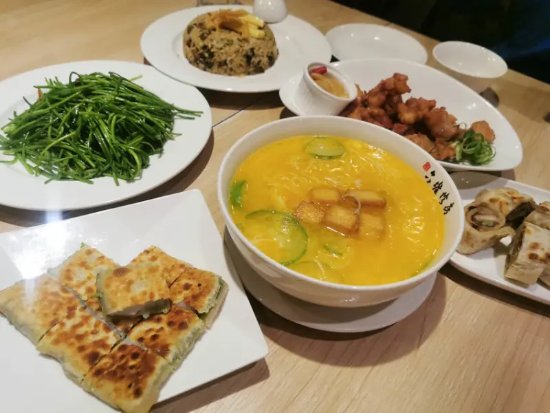 (新埔捷運站)板橋美食/三猿廣場內-六堆伙房板橋新埔店,創意客家料理,高ＣＰ值的價位,板橋聚餐地點